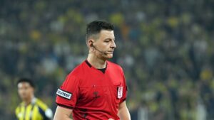 Ahmet Çakar'dan Fenerbahçe-Kayserispor maçı sonrası flaş hakem eleştirisi!