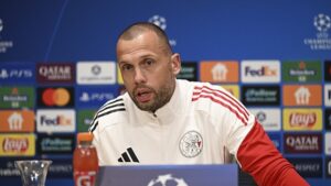 Ajax Teknik Direktörü John Heitinga: Gol atabilmemiz için…