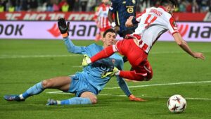 Kurtardığı penaltılarla dikkat çekmişti… Berke Özer bu kez takımını son anlarda yaktı!