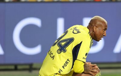 Beşiktaş taraftarından Anderson Talisca'ya ıslıklı protesto!