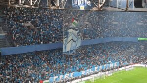 Beşiktaşlı taraftarlar derbide Filistin'i unutmadı!