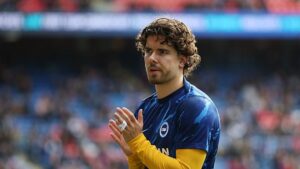 Ferdi Kadıoğlu İngiltere'de maçın oyuncusu seçildi!