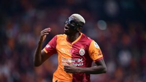 Galatasaray’dan Osimhen için dudak uçuklatan talep! Rekorları altüst edecek bonservis