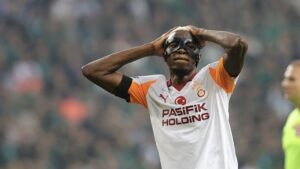 Galatasaray'ın golü VAR'a takıldı! Osimhen'in golüne ofsayt engeli