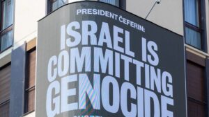 Game Over Israel "Nazi Almanyası"nı örnek vererek UEFA'nın İsrail'i men etmesini istedi
