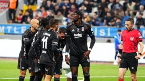 Ömer Üründül'den Beşiktaş'ın yıldıza flaş sözler! "Büyük hayal kırıklığı"