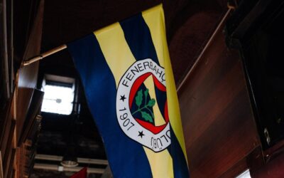 Stuttgart'tan Fenerbahçe paylaşımı