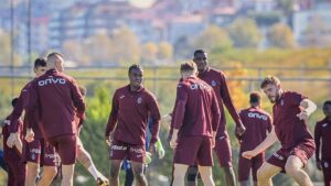 Trabzonspor'un Galatasaray maçı kamp kadrosu belli oldu!