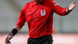 Türk futbolunda bahis operasyonu! 17 hakem, 1 Süper Lig başkanı dahil 21 kişiye gözaltı kararı